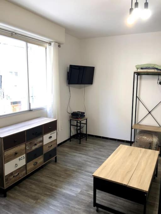 Studio Cosy Renove Climatise Alès Extérieur photo